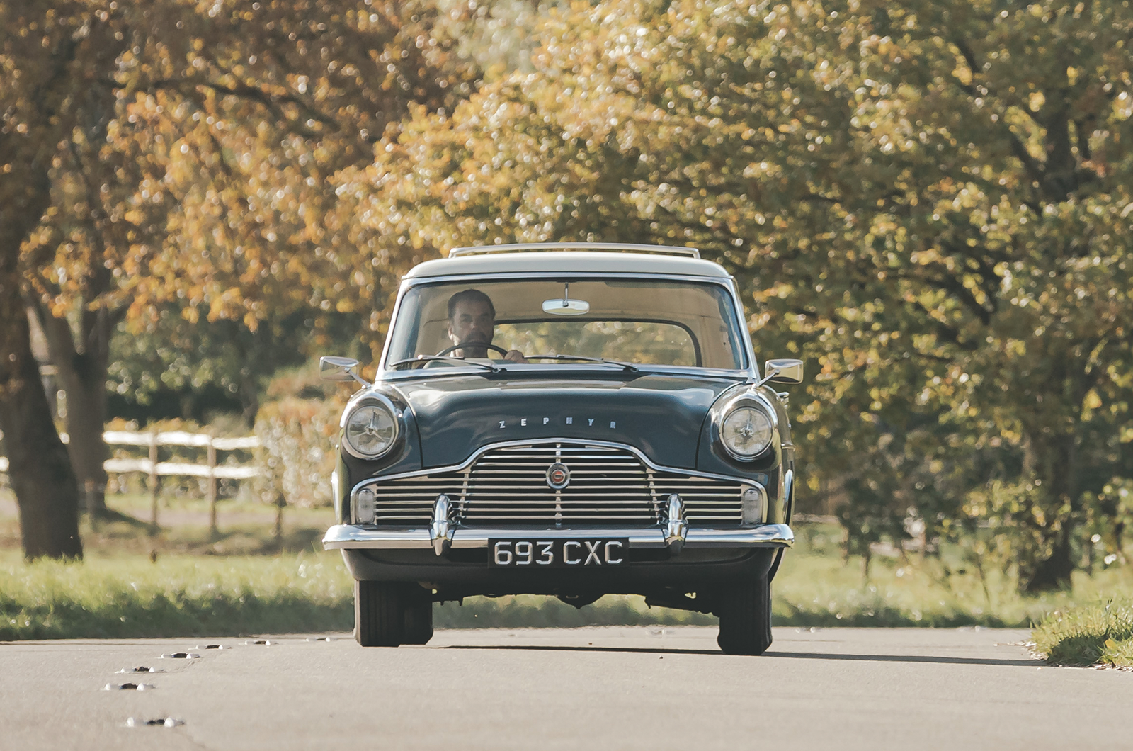 Classic & Sports Car – Ford Zephyr MkII Farnham estate: getting the wagon rolling
