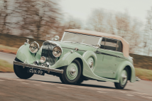 Classic & Sports Car – Bentley 4¼-litre Vanden Plas: national velvet