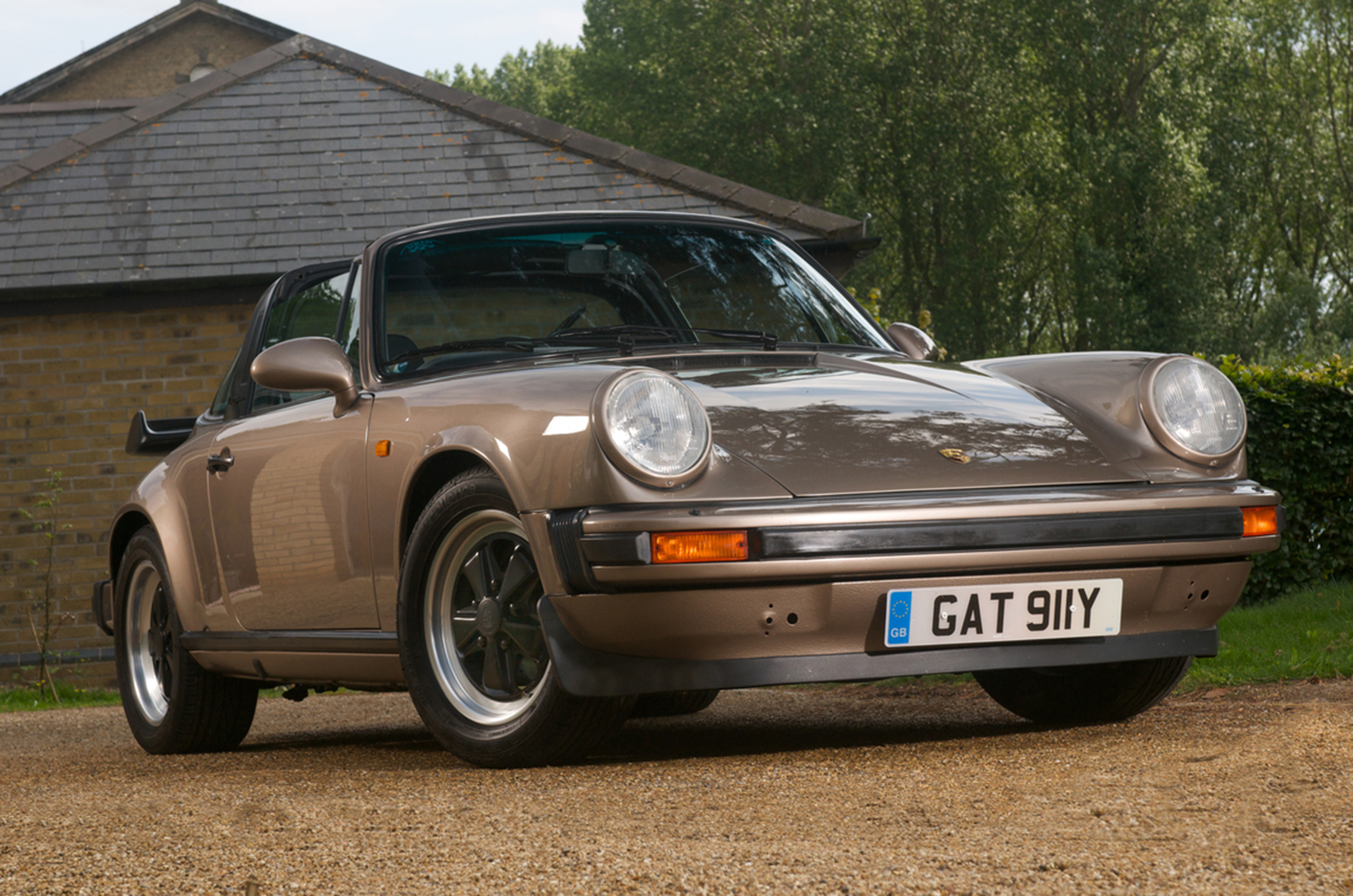 Classic & Sports Car – Racy modern classics headline CCA sale