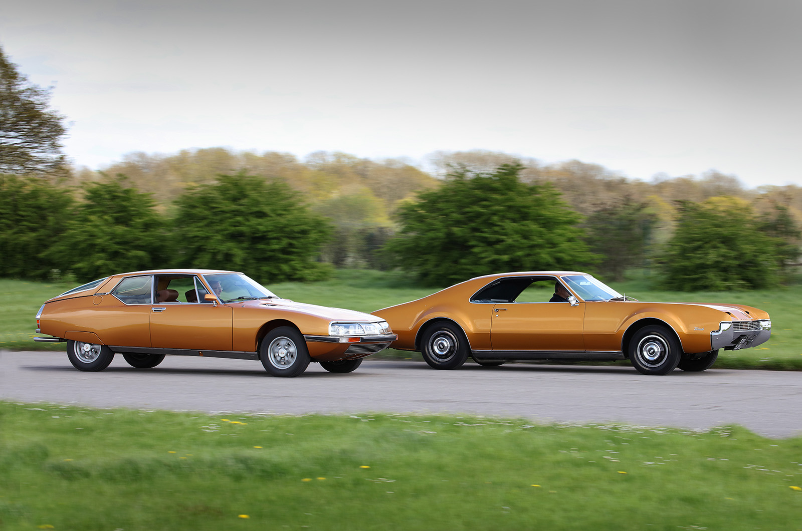 Classic & Sports Car – Citroën SM and Oldsmobile Toronado: groundbreaking GTs