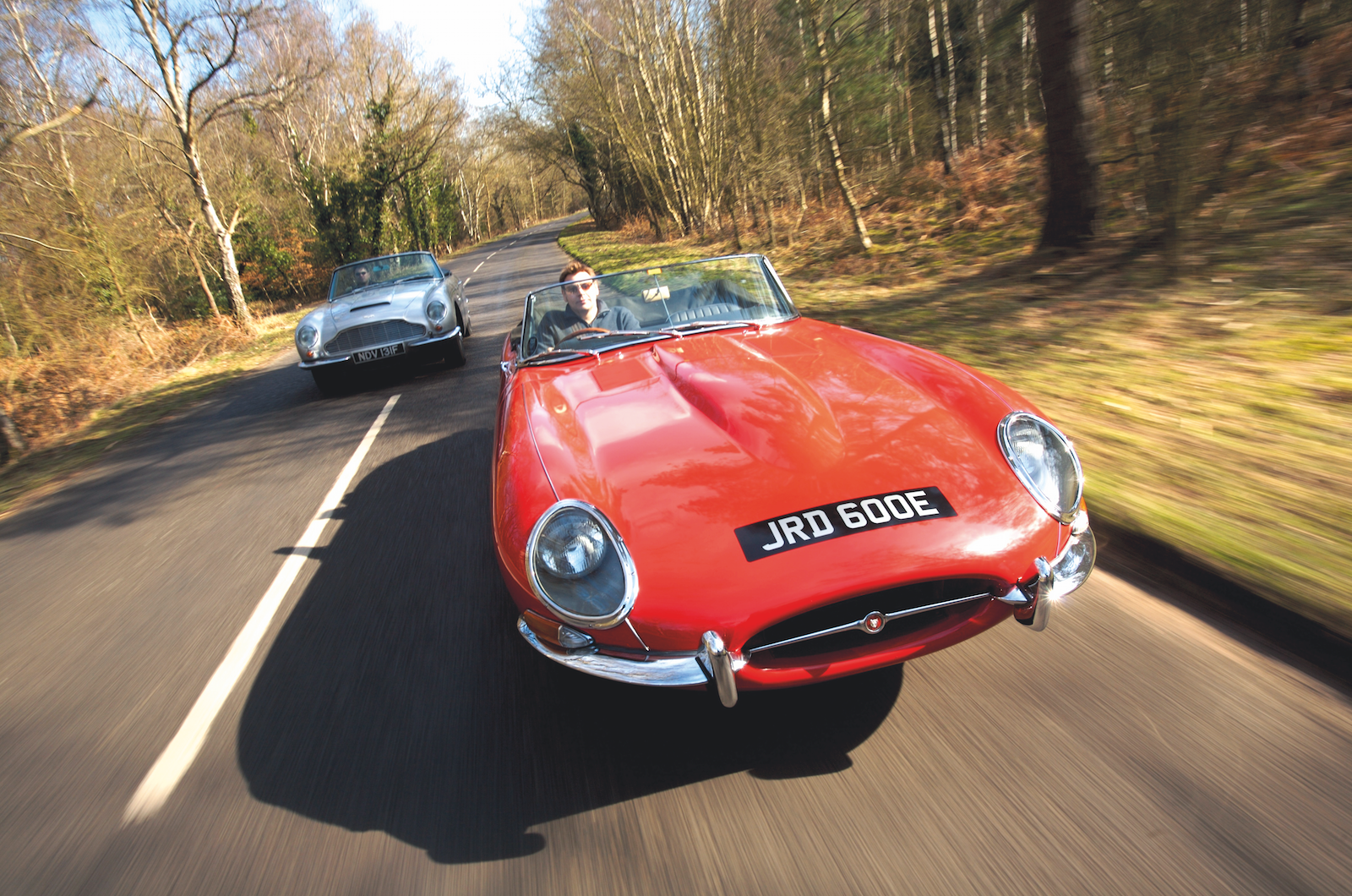 Classic & Sports Car – The civil English war: Aston DB6 vs Jaguar E-type