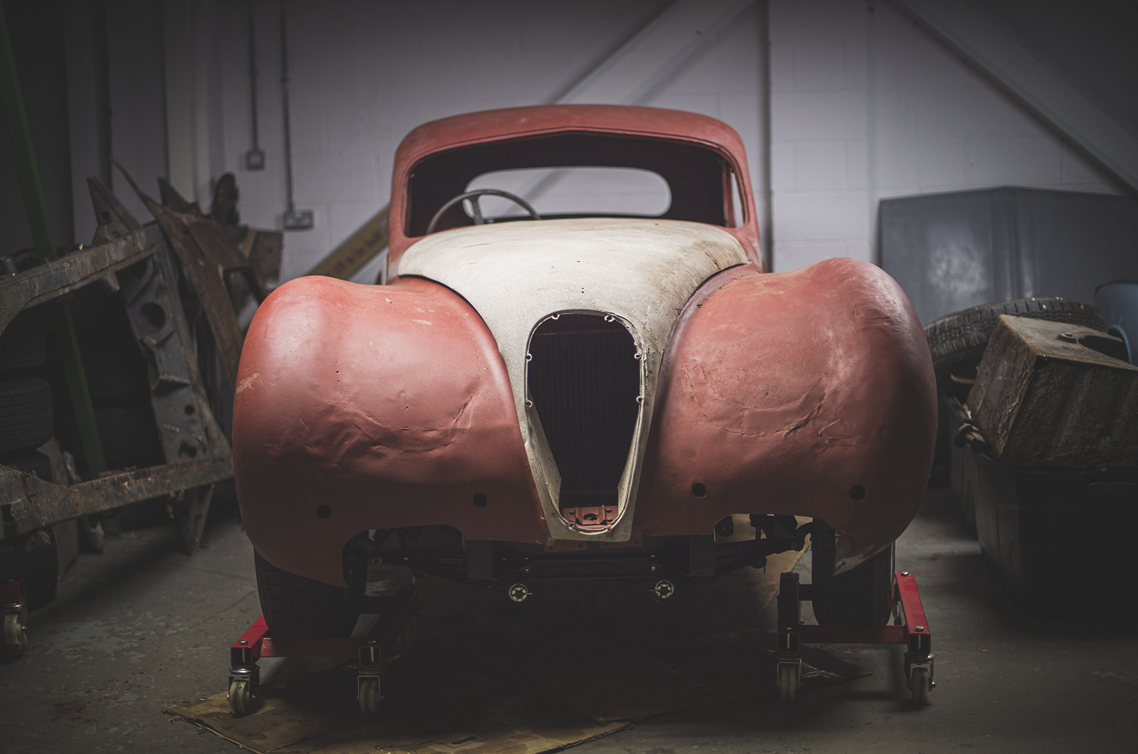 Classic & Sports Car – Fancy a project? Try this barn-find Jaguar XK120