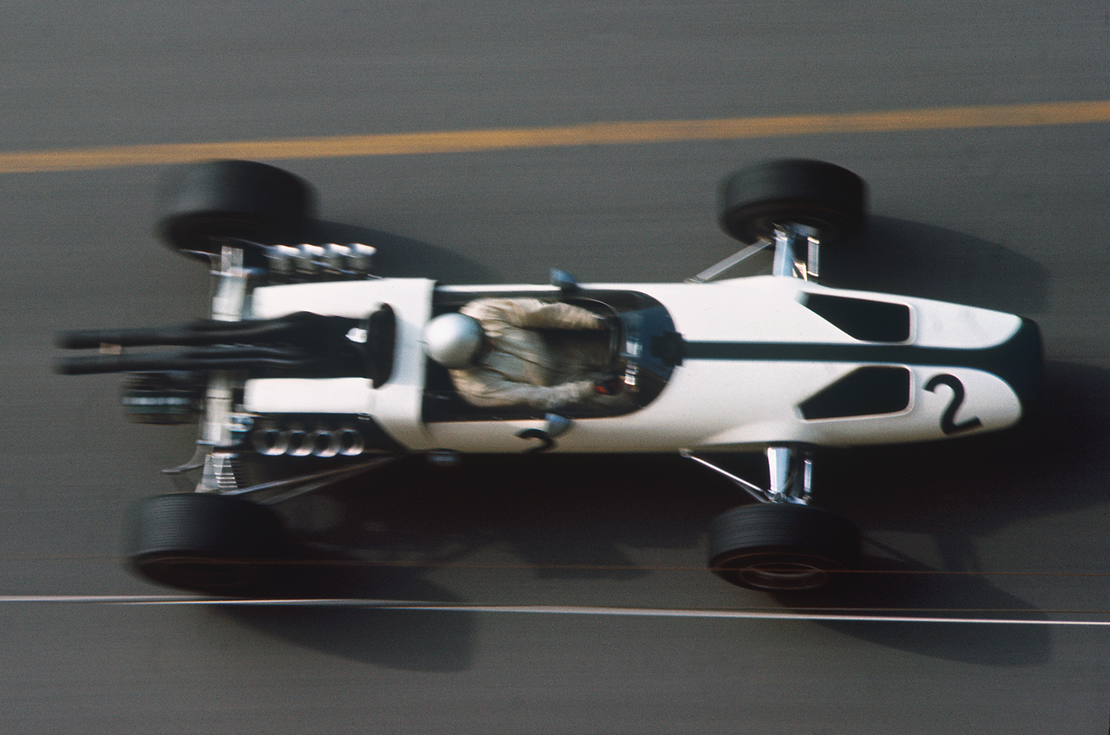 McLaren made its team debut at Monte-Carlo in ’66, Bruce McLaren piloting the Ford-engined M2B Ford