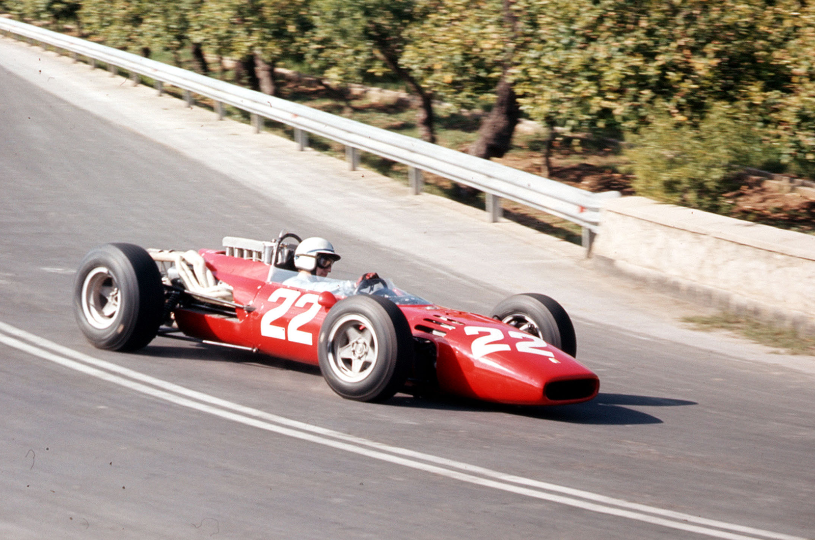 A pre-season win for Surtees (Ferrari 312) at Syracuse in 1966