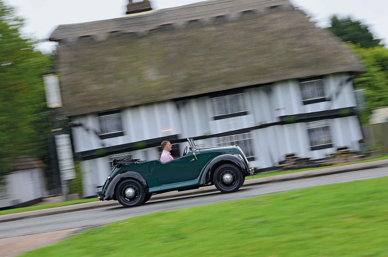 Classic & Sports Car – Is a Morris Eight the perfect starter classic?
