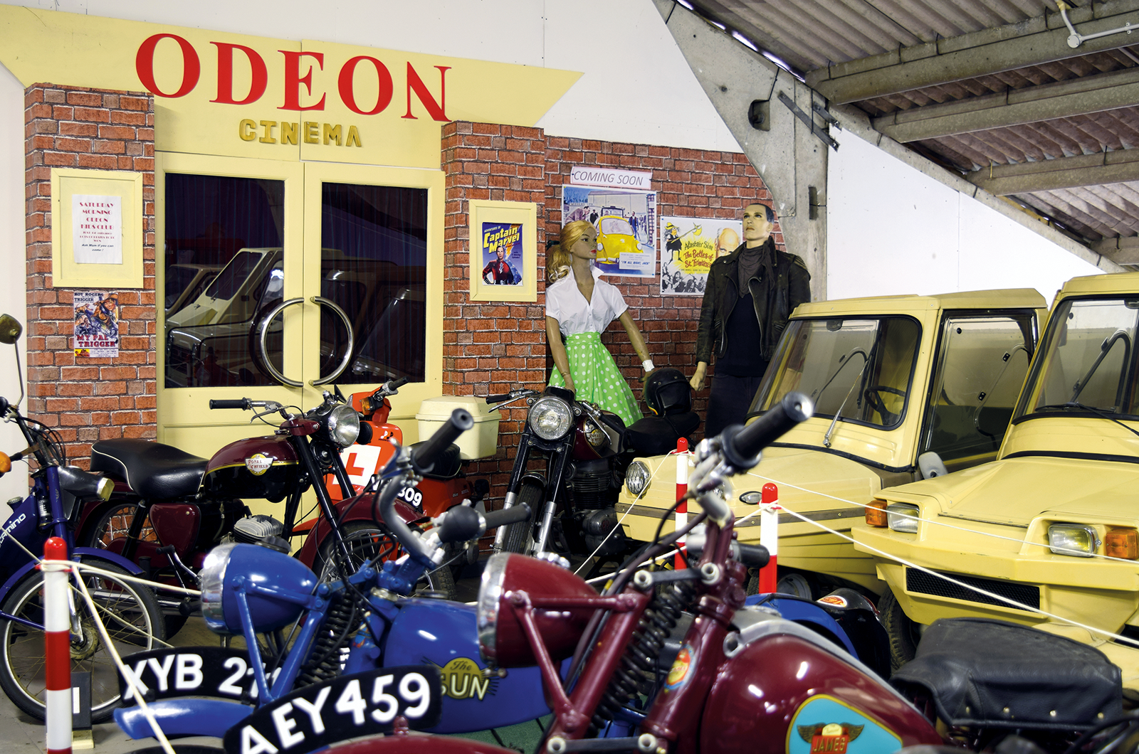 Classic & Sports Car – Classic shrine: The National Bubble and Microcar Museum