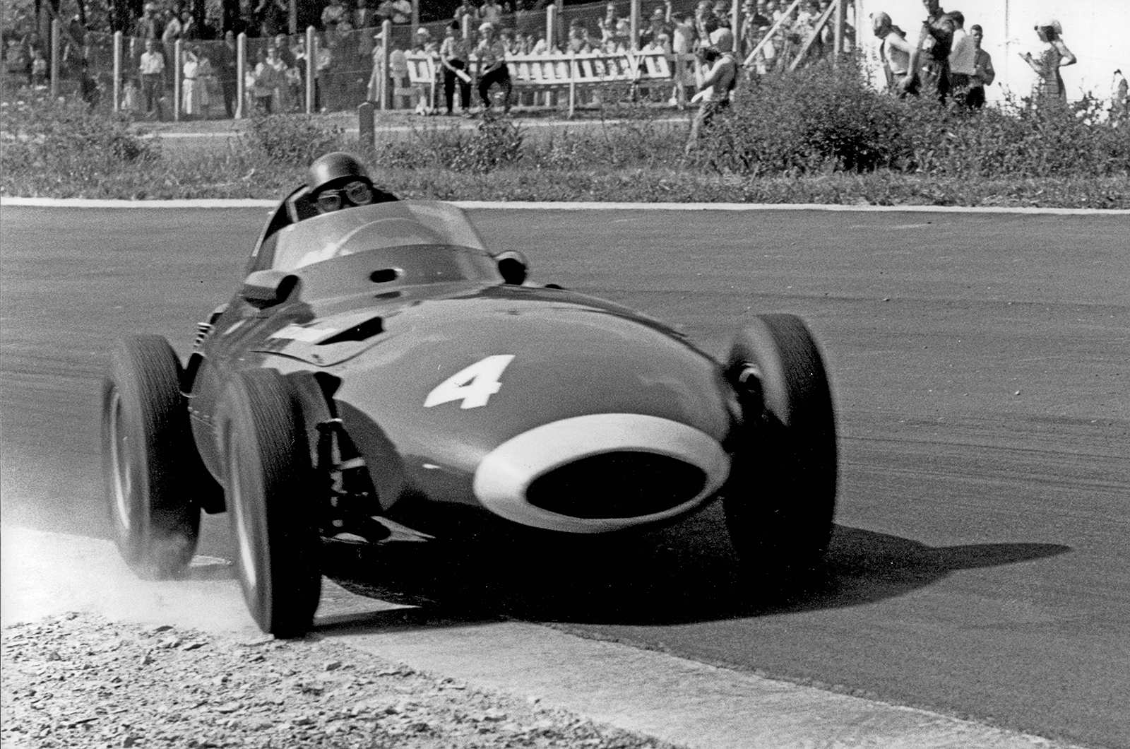 Classic & Sports Car – RIP Tony Brooks 1932-2022