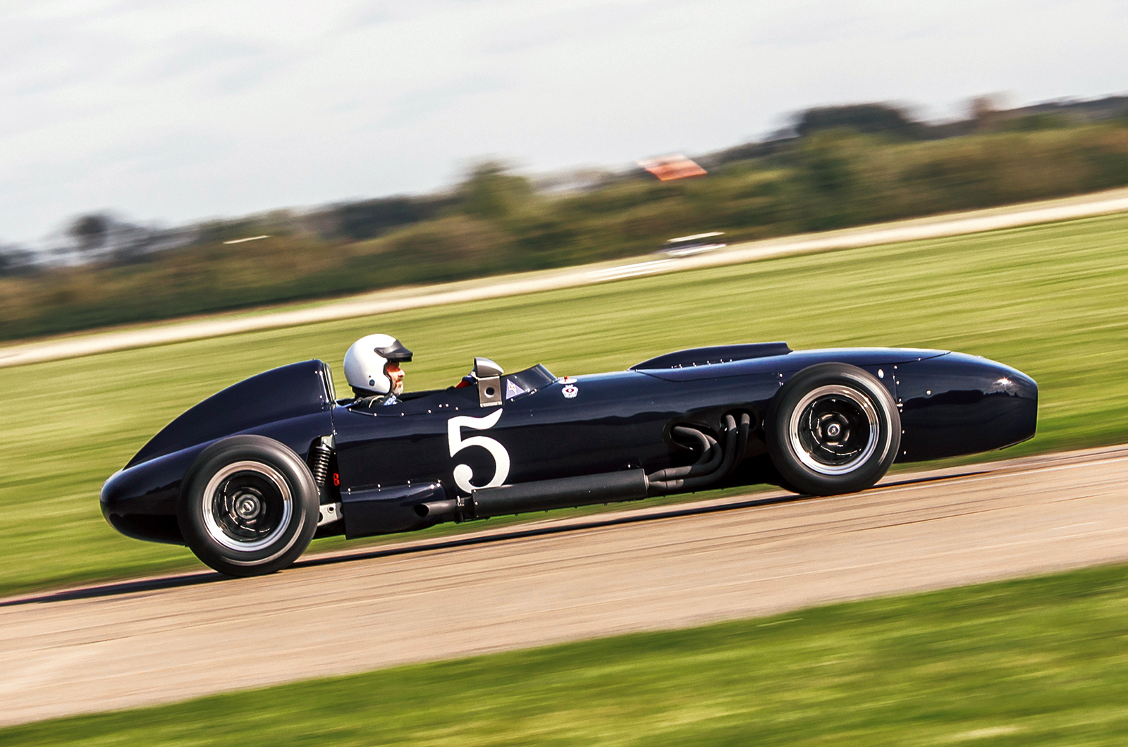 Classic & Sports Car - Bentley T-type Special: Crewe cut