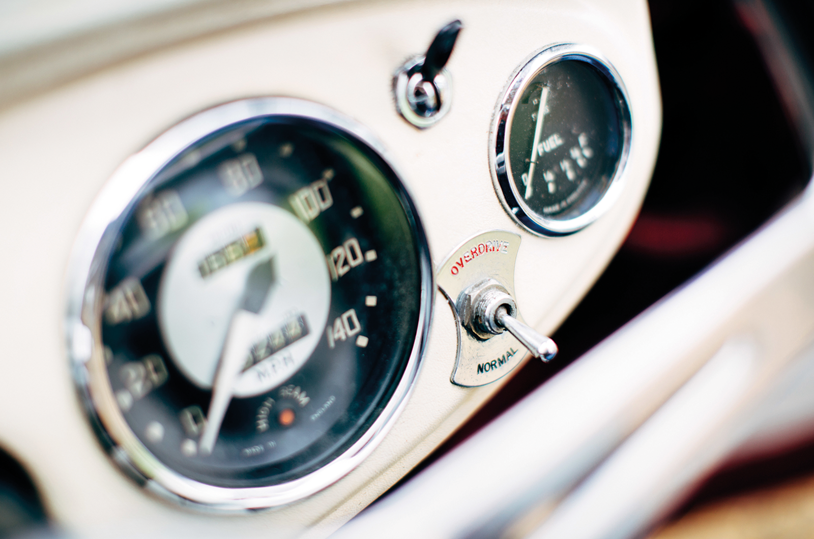 Classic & Sports Car – Austin-Healey 100S coupé: the boss’ choice