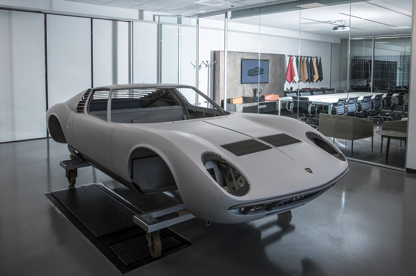 Classic & Sports Car – The specialist: Lamborghini Polo Storico