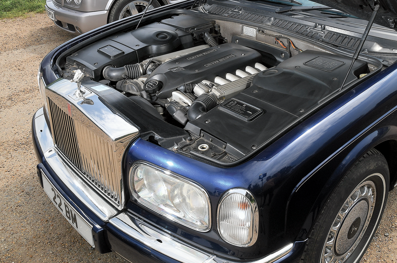 Classic & Sports Car – How Rolls-Royce and Bentley built one car with three engines