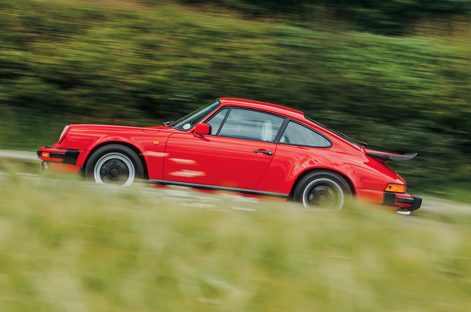 Classic & Sports Car – Ferrari Mondial vs Porsche 911 vs Alpine GTA vs Lotus Excel: 2+2 equals phwoar