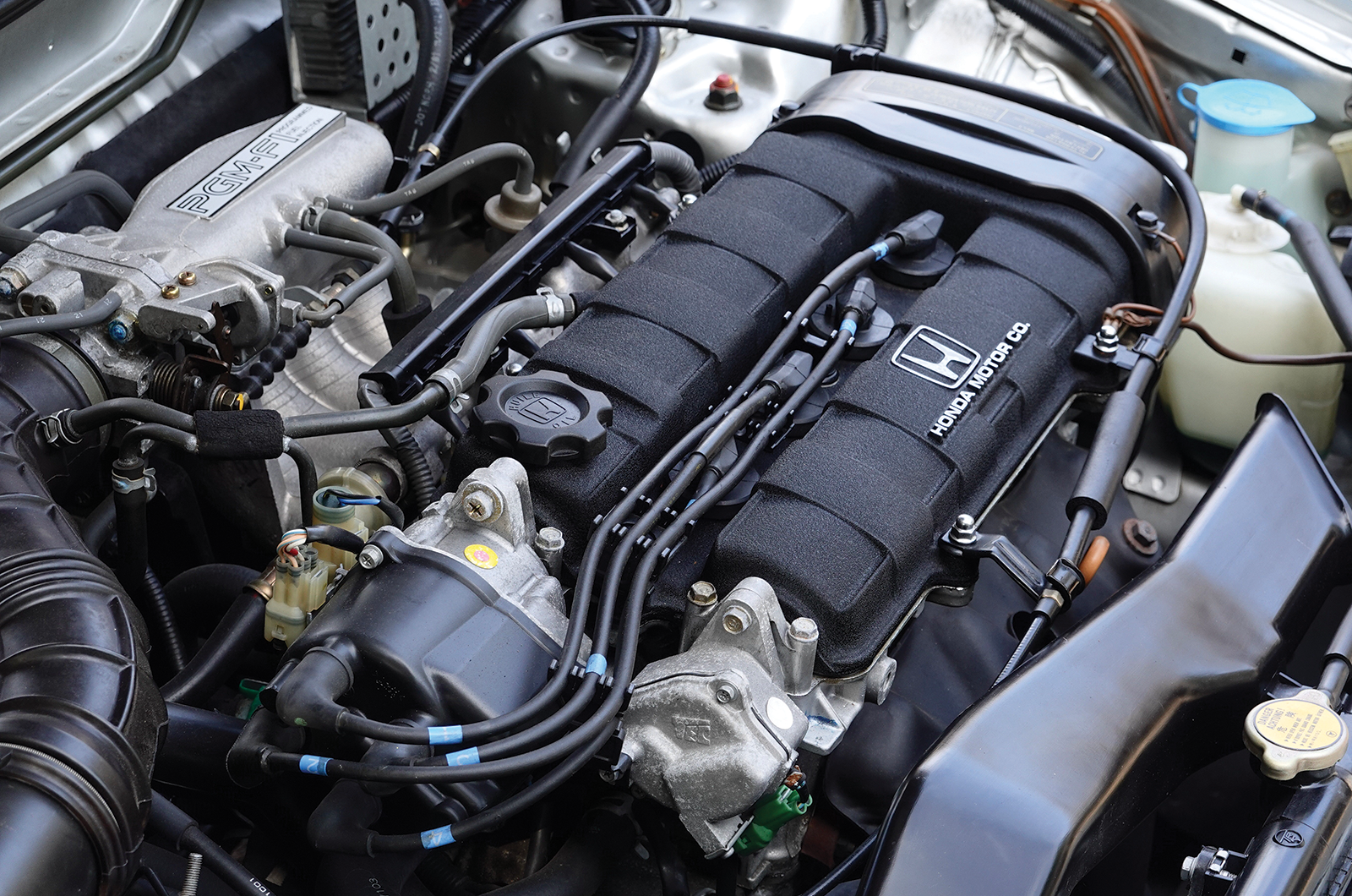 Classic & Sports Car – Your classic: Honda Civic 1.6i-16