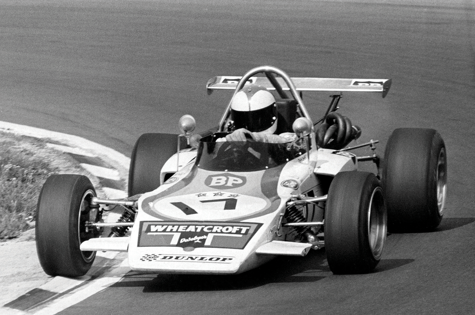 Classic & Sports Car – Taken too soon: remembering F1 star Roger Williamson