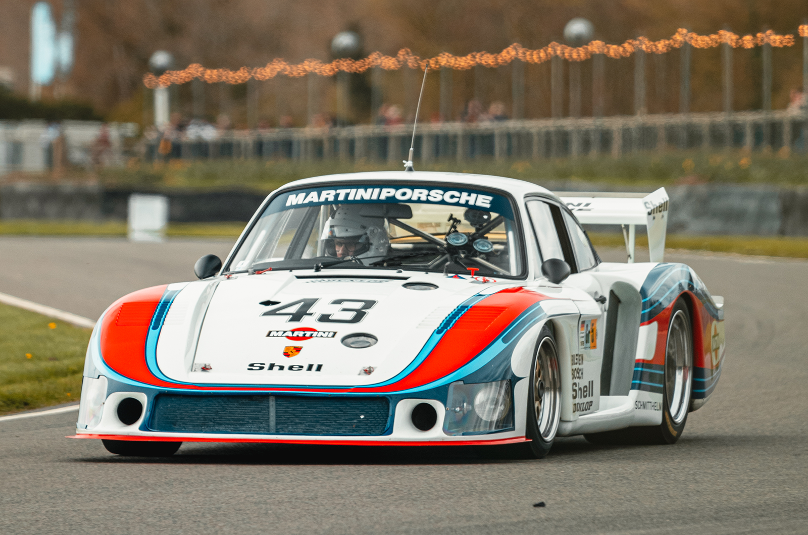 Classic & Sports Car – Porsche 911 turbo racers: blown away