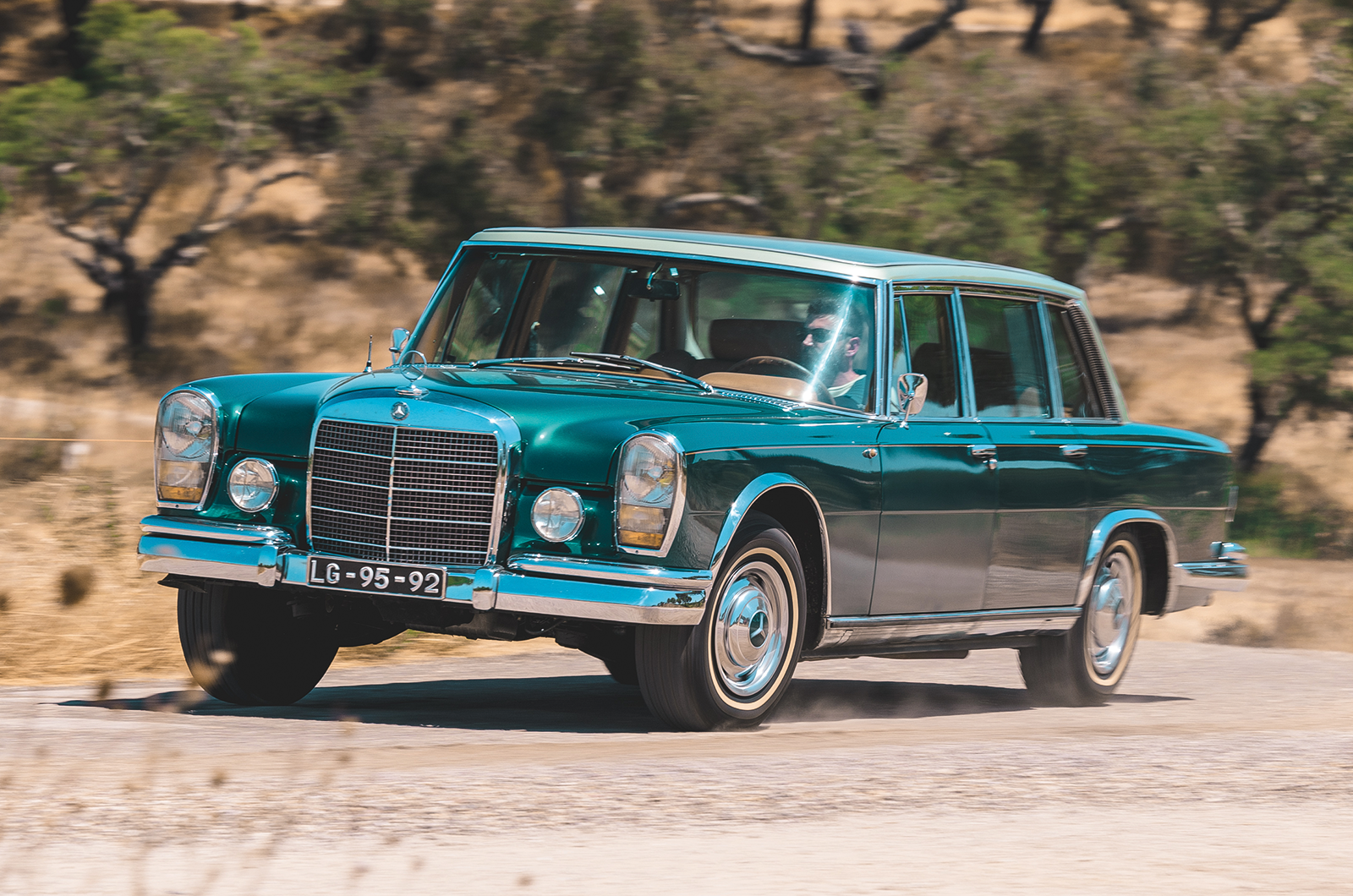 Classic & Sports Car – Austin FX4 Brougham Sedanca: a millionaire’s London taxi