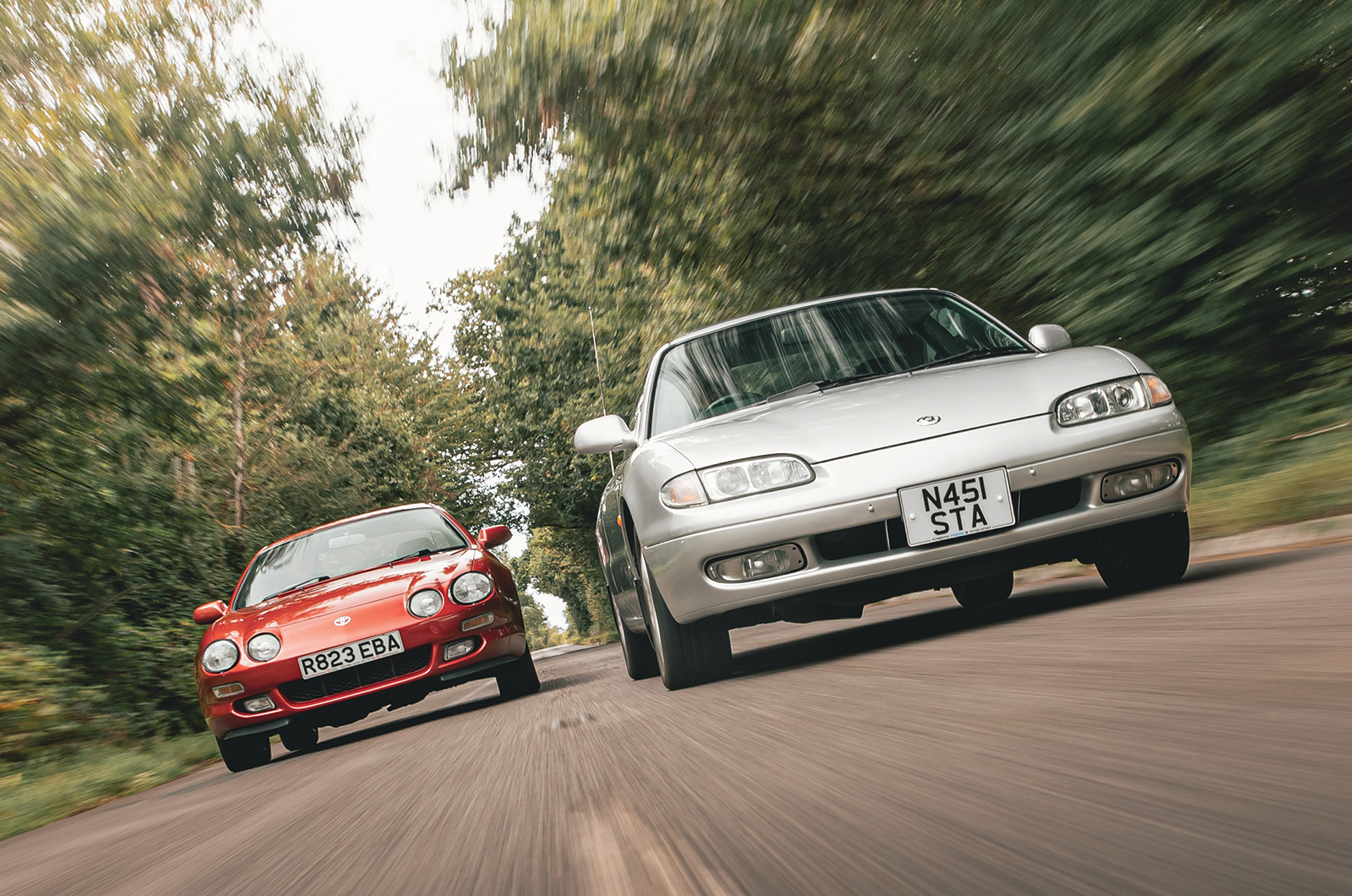 Classic & Sports Car – Toyota Celica GT vs Mazda MX-6 vs Rover 220 turbo: ’90s hits