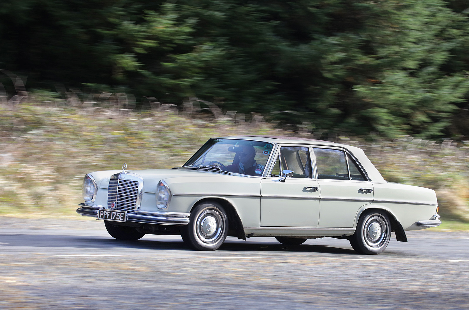 Classic & Sports Car – Buyer’s guide: Mercedes-Benz W108/9