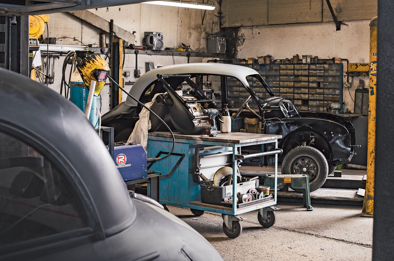 Classic & Sports Car – The specialist: JLH Minor Restoration