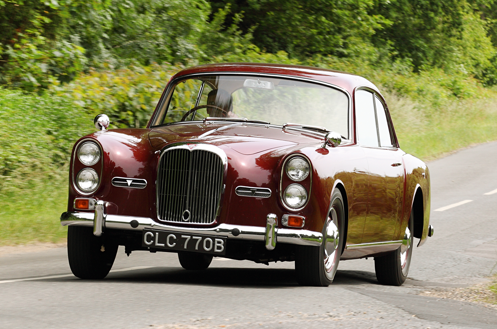 Classic & Sports Car – Alvis TE21 family: saloon, drophead and stylish Graber