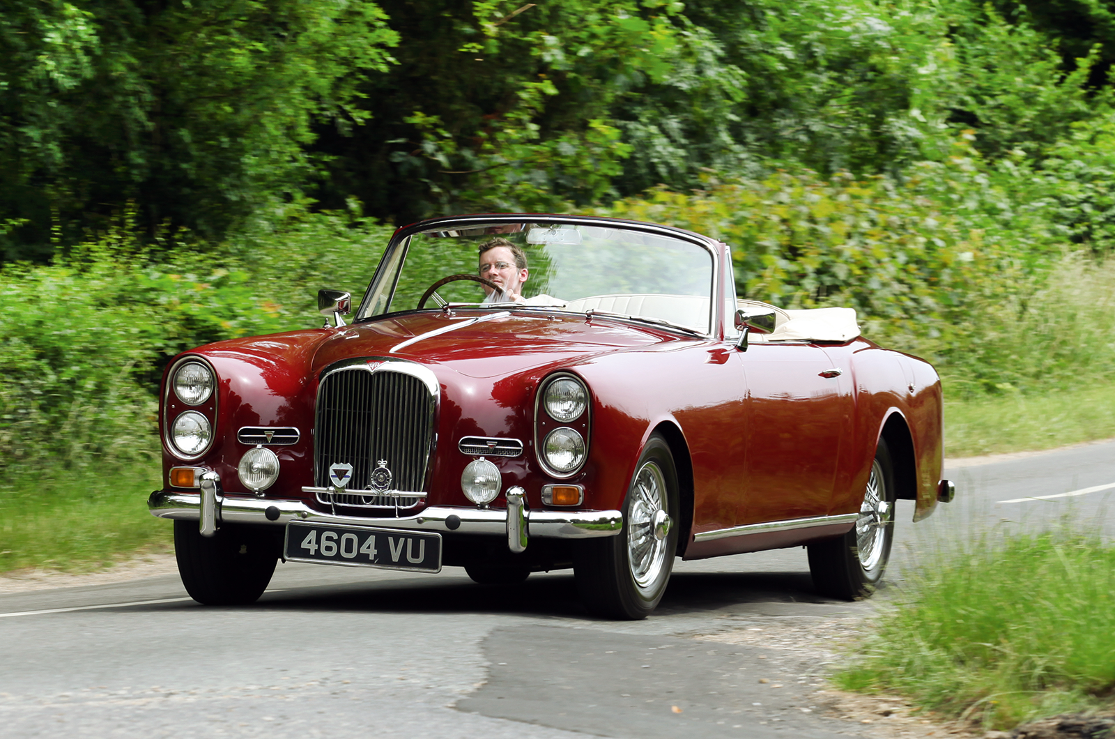 Classic & Sports Car – Alvis TE21 family: saloon, drophead and stylish Graber