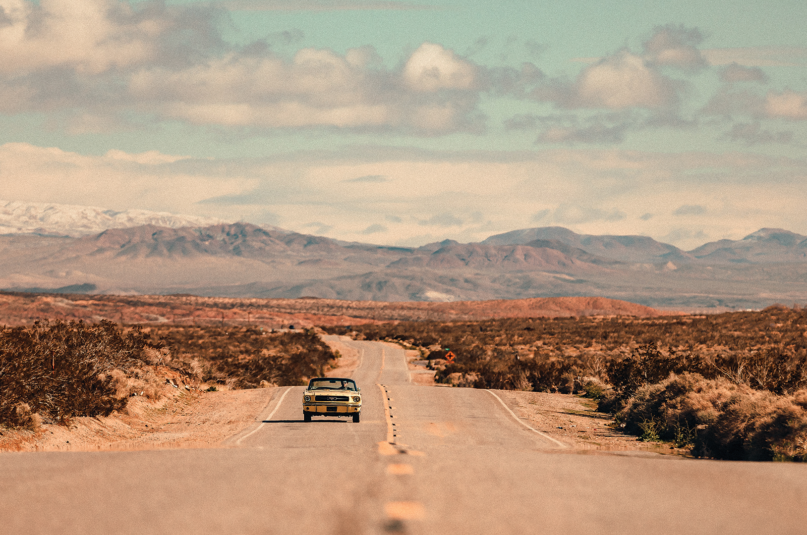 Classic & Sports Car – Ford Mustang at 60: Route 66 in the original pony car