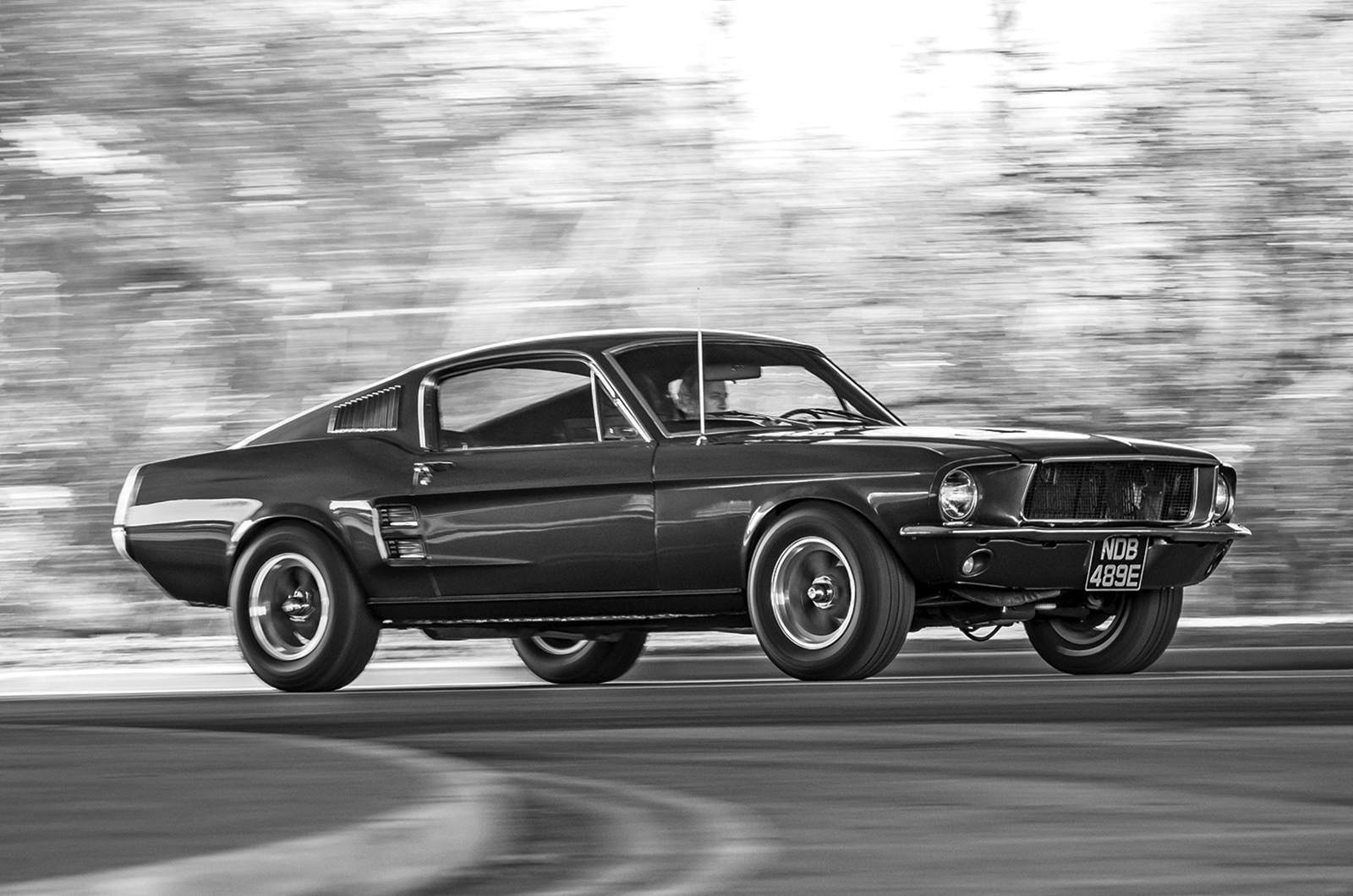 Classic & Sports Car – Ford Mustang at 60: Route 66 in the original pony car