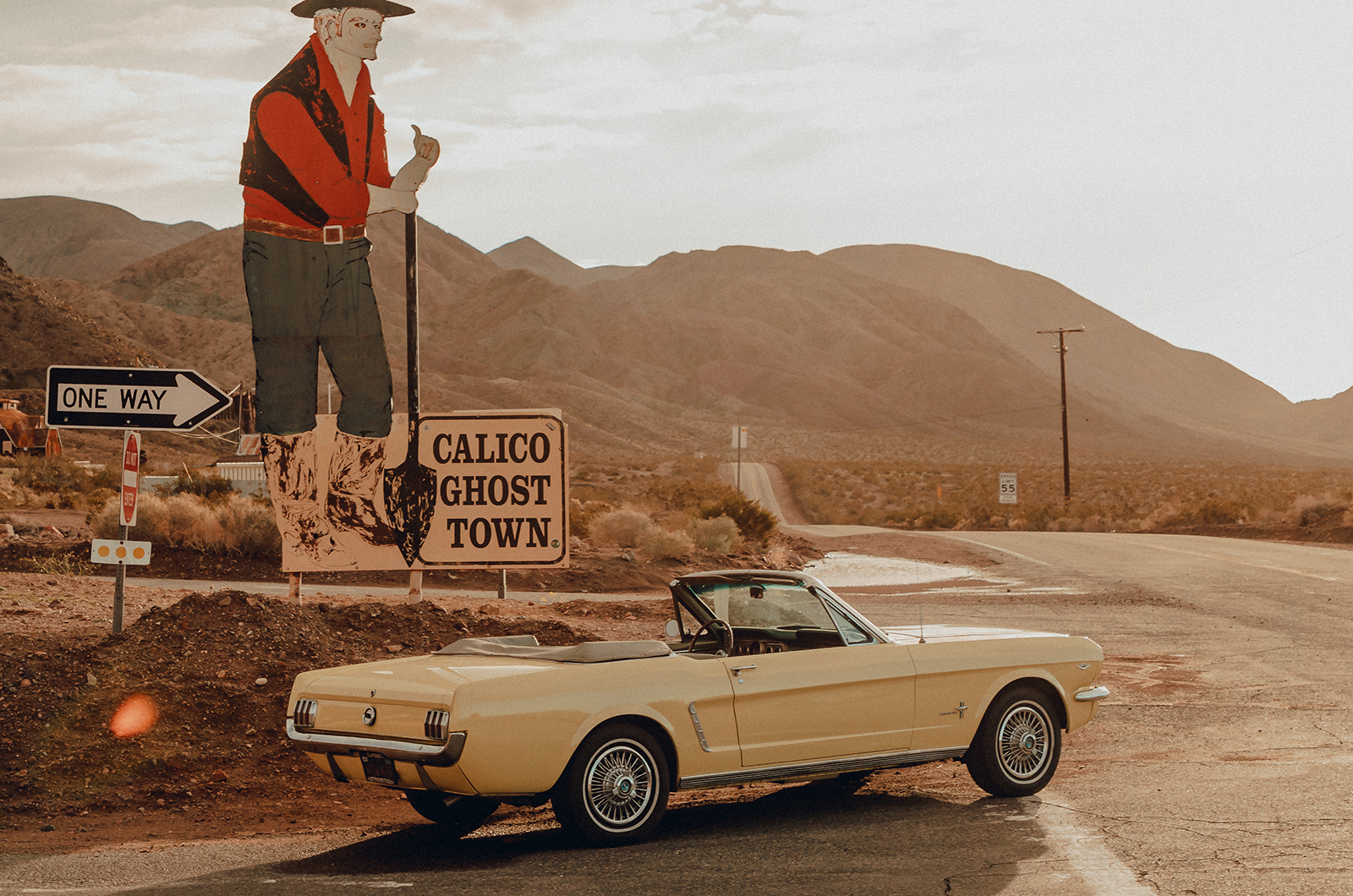 Classic & Sports Car – Ford Mustang at 60: Route 66 in the original pony car