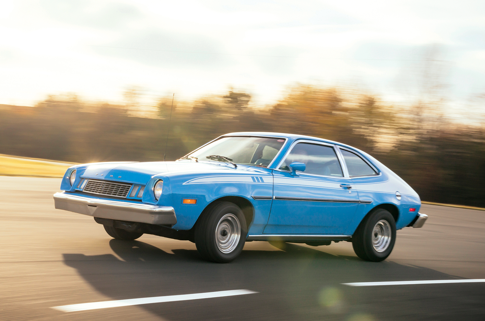 Classic & Sports Car – Ford Pinto vs AMC Gremlin and Pacer: daring to be diminutive