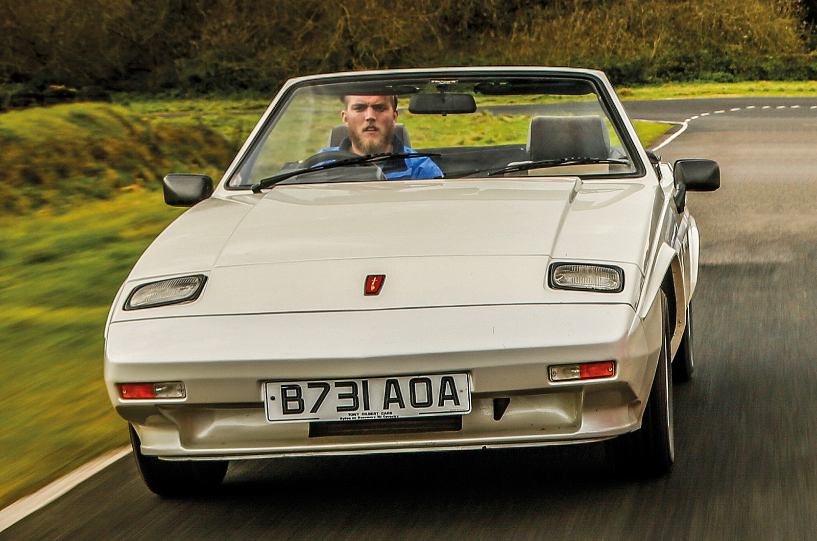 Classic & Sports Car – Toyota MR2 vs Fiat X1/9 vs Reliant Scimitar SS1: wedge-shaped fun