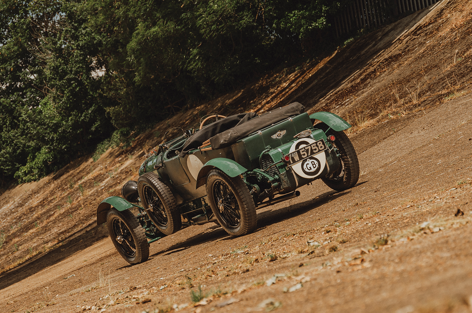 Classic & Sports Car – Bentley 4½ Litre: history repeating