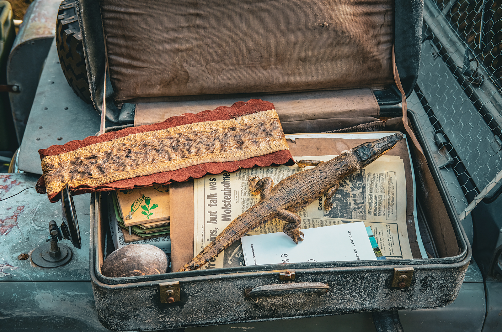 Classic & Sports Car – The Land-Rover that lapped Australia four times