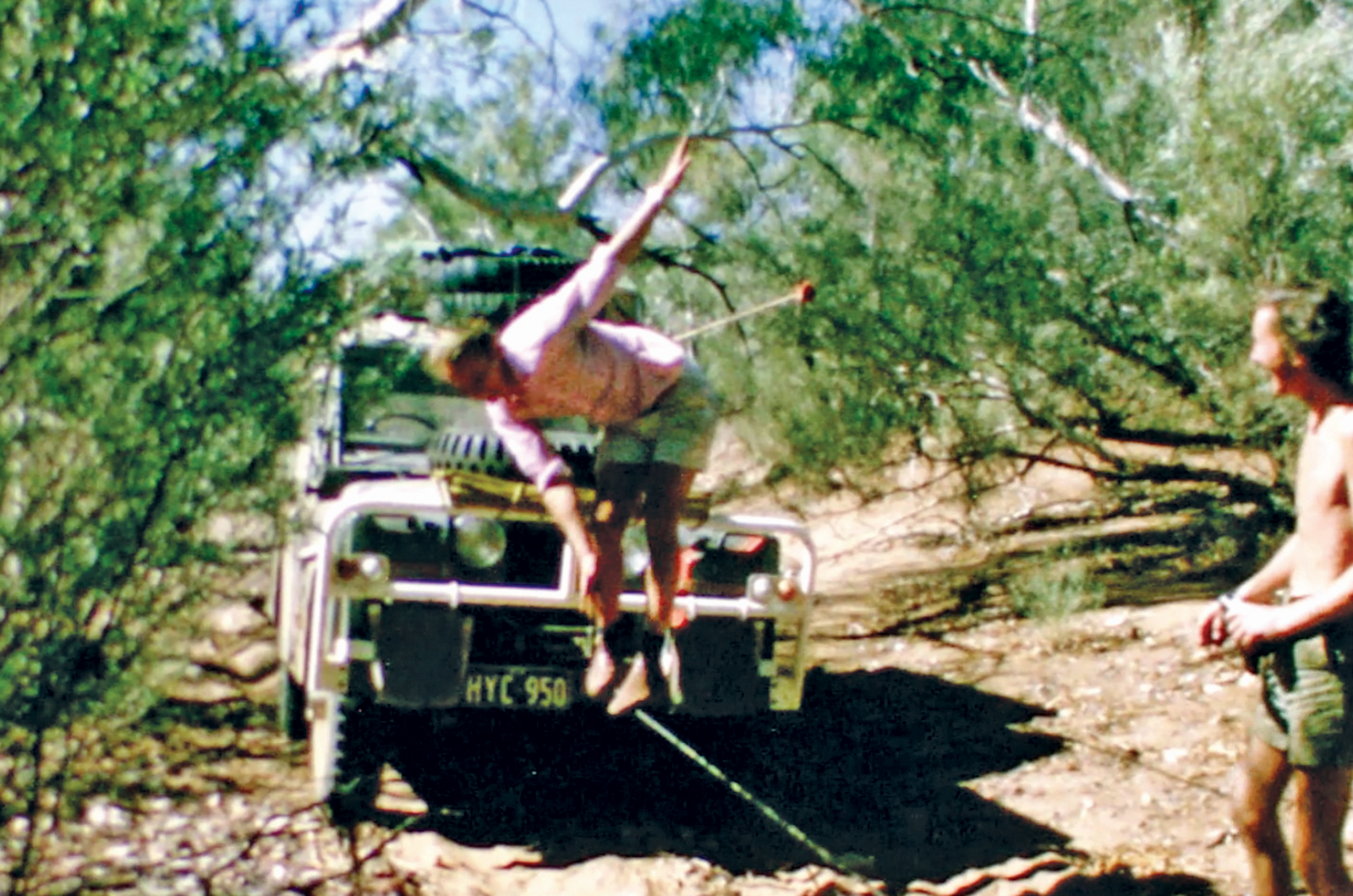 Classic & Sports Car – The Land-Rover that lapped Australia four times