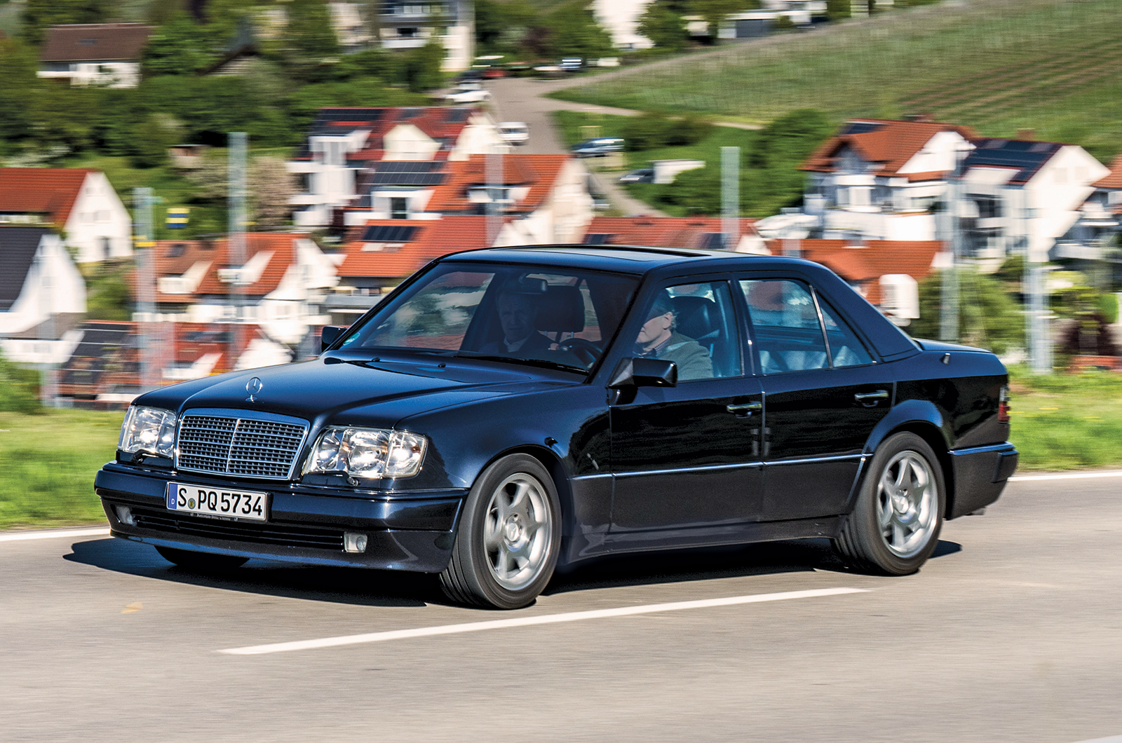 Classic & Sports Car – Mercedes-Benz E60 AMG: devil in disguise