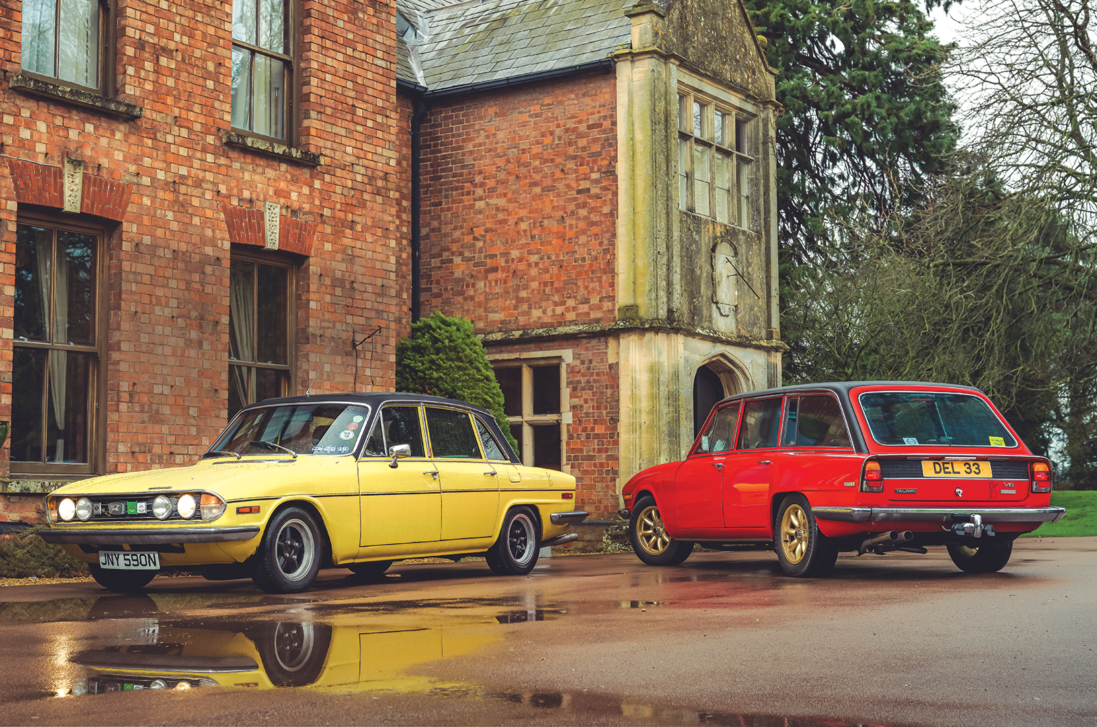 Classic & Sports Car – Triumph Stag saloon and estate: when two become one