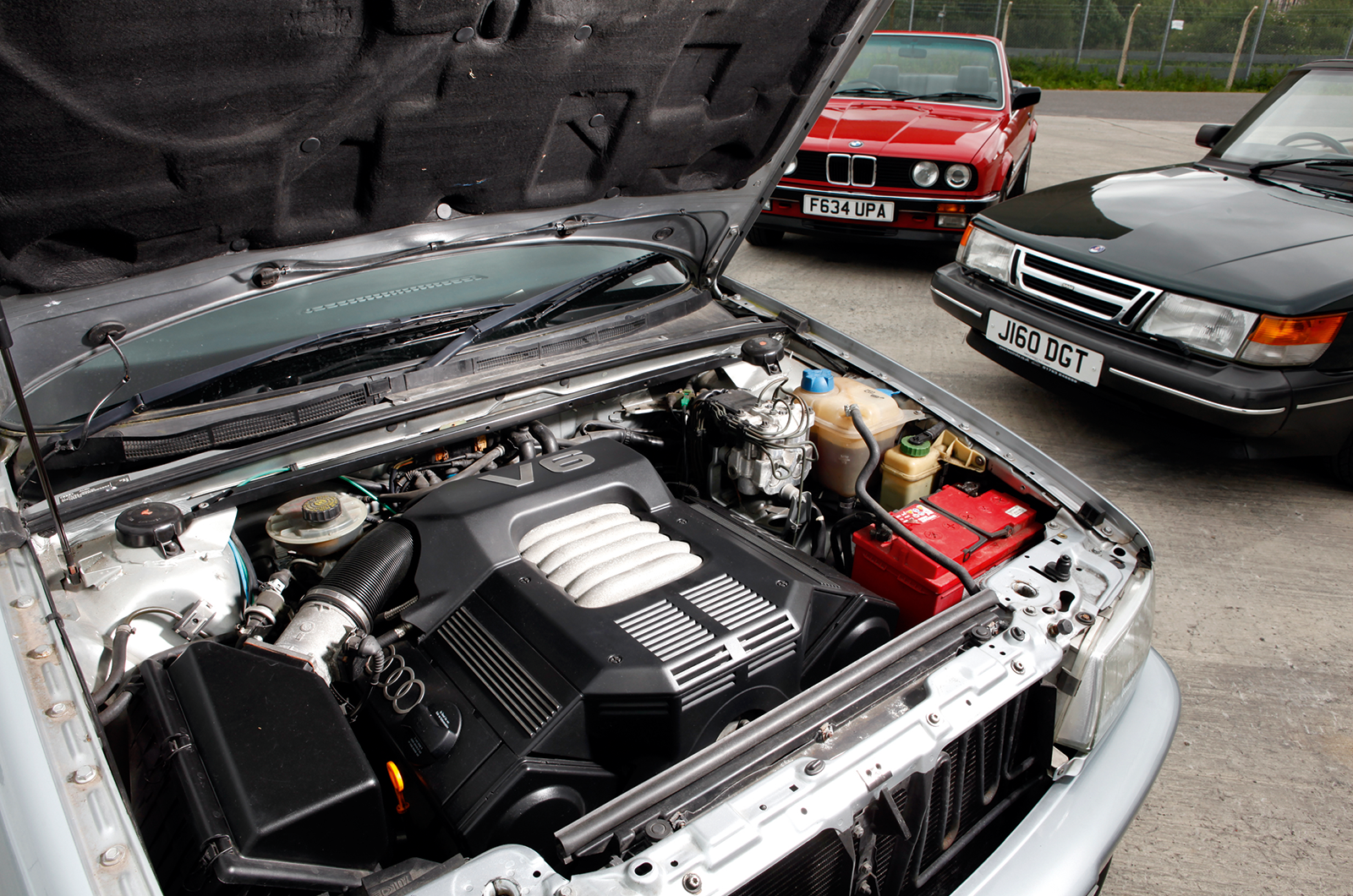 Classic & Sports Car – BMW 3 Series vs Audi 2.8 Cabriolet vs Saab 900: coupés lose their heads