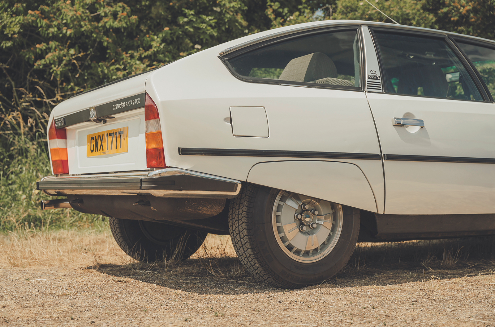 Classic & Sports Car – Citroën CX at 50: style meets sophistication