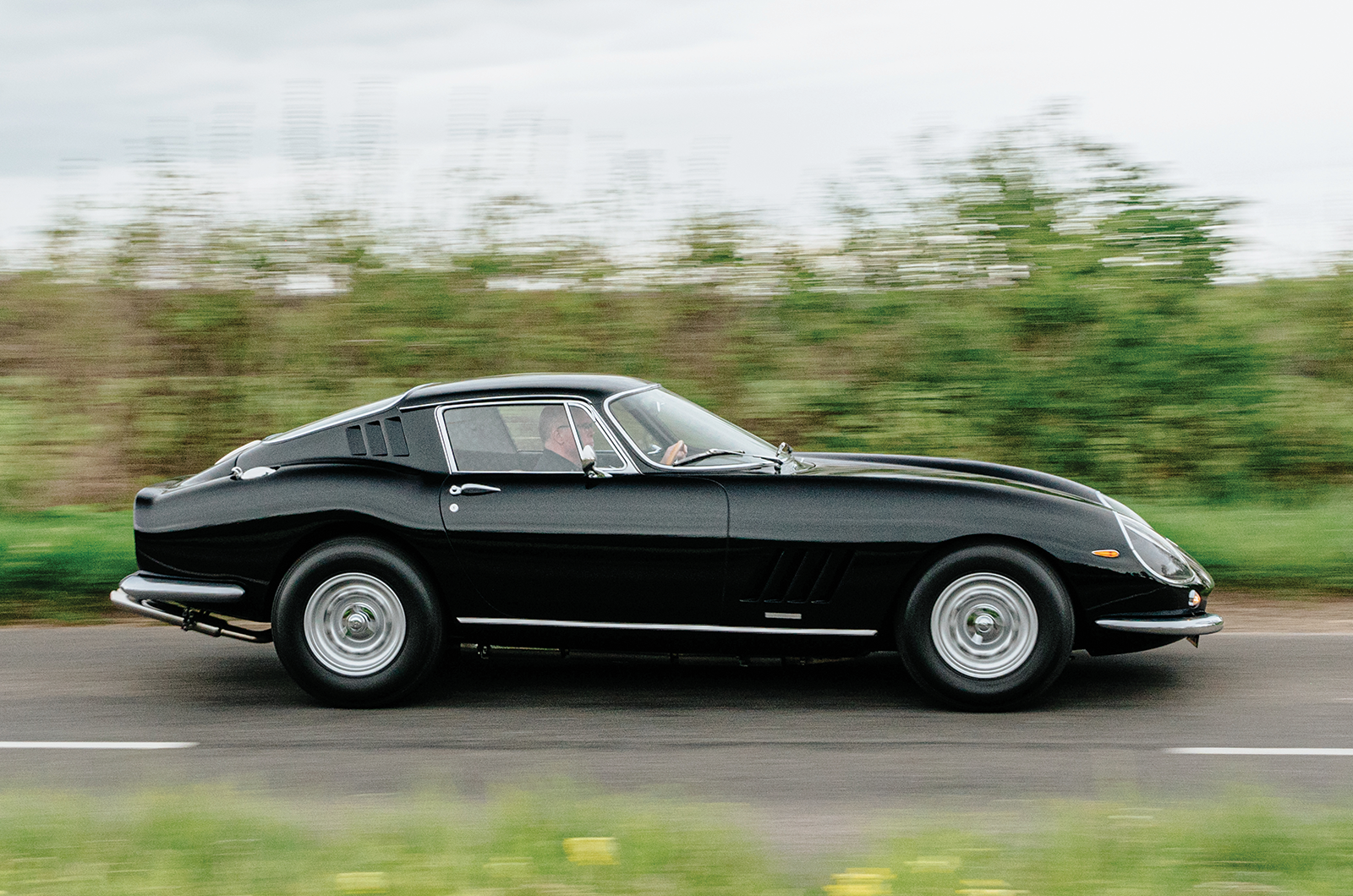 Classic & Sports Car – Ferrari 275GTB, GTB/4 and GTS: live fast, die young