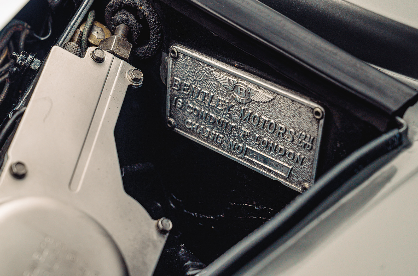 Classic & Sports Car – Bentley T-series reborn: out of the shadow