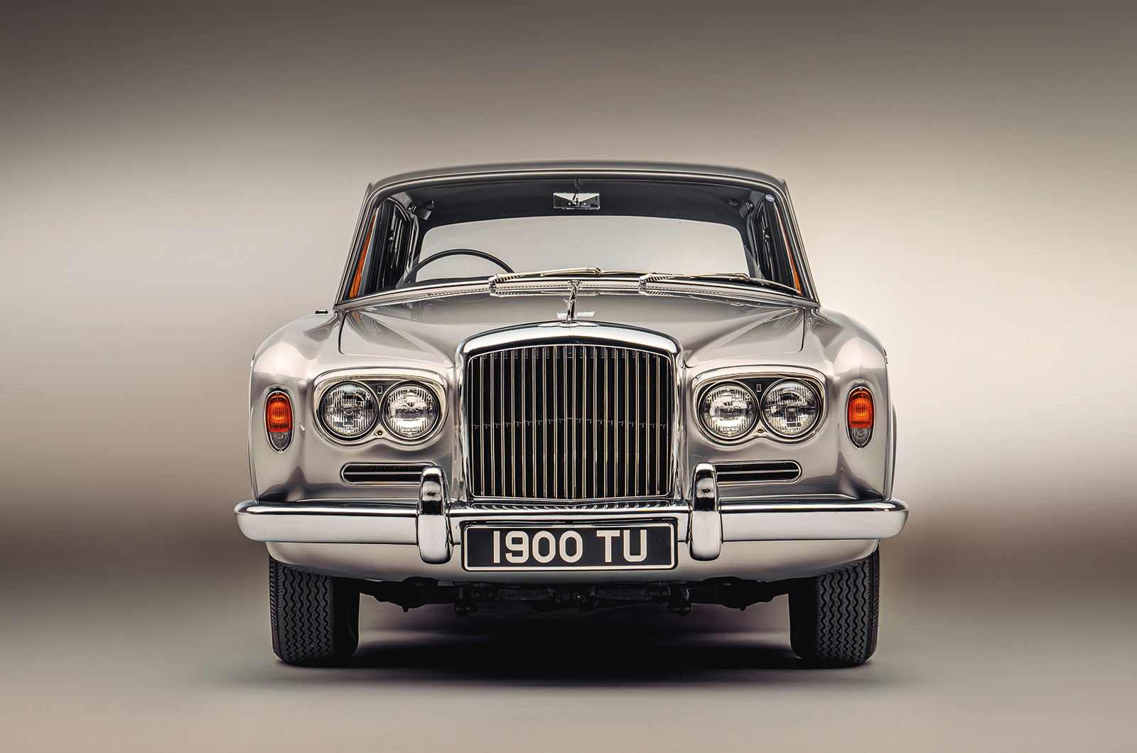 Classic & Sports Car – Bentley T-series reborn: out of the shadow