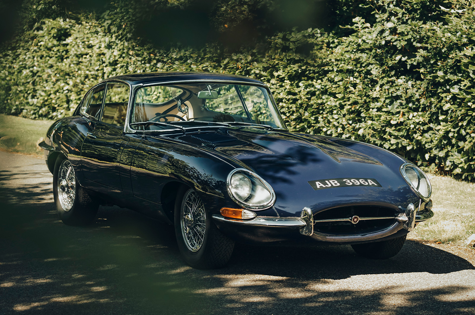 Classic & Sports Car – Jaguar E-type: Michael Buerk and his three-decade love affair