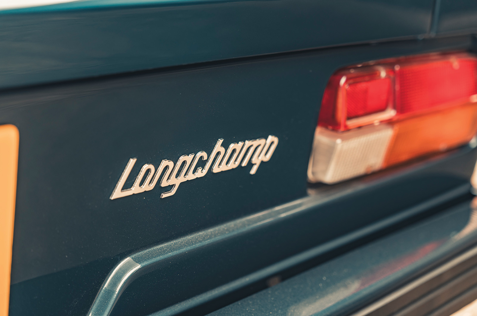 Classic & Sports Car – Maserati Kyalami vs De Tomaso Longchamp: the same, but different