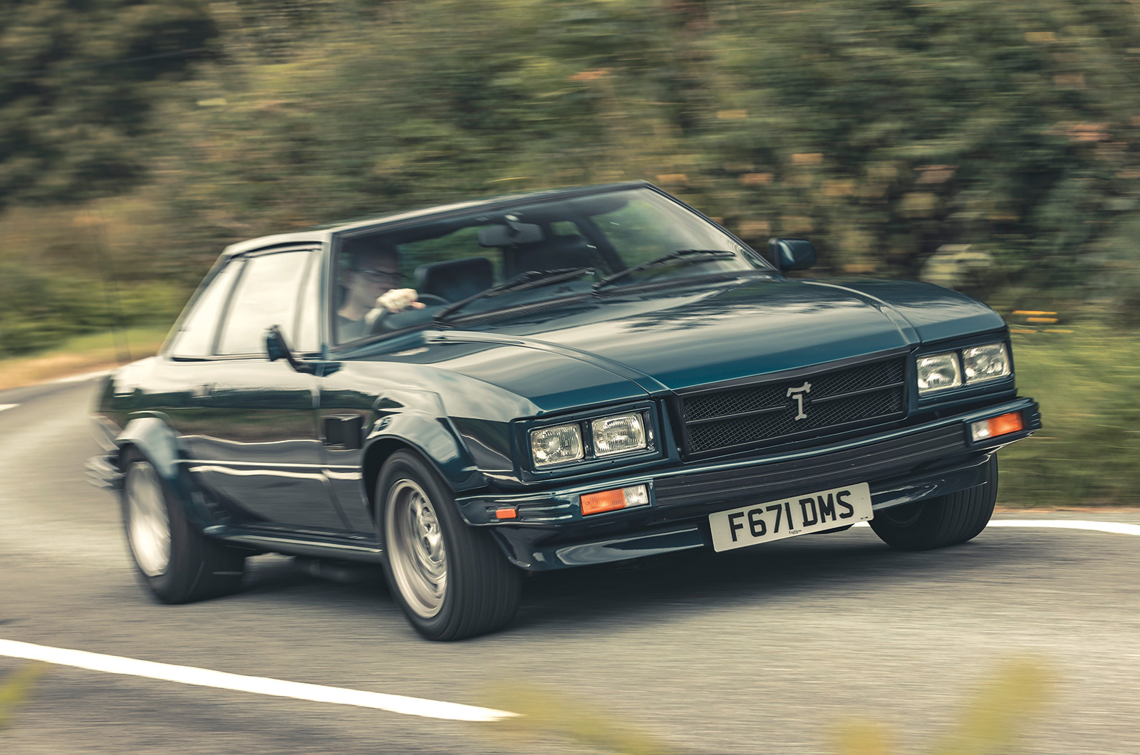 Classic & Sports Car – Maserati Kyalami vs De Tomaso Longchamp: the same, but different