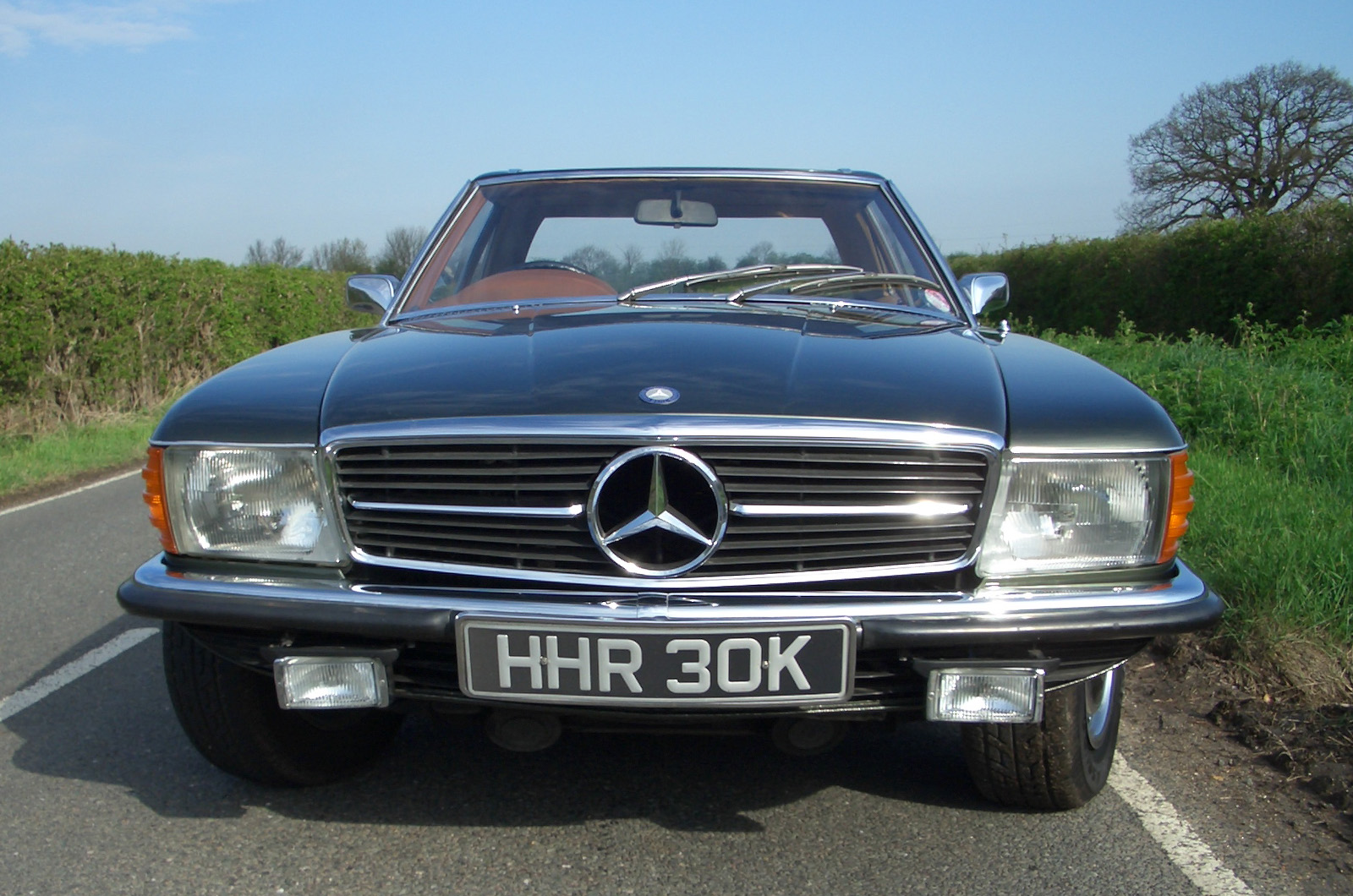 Classic & Sports Car – Your classic: Mercedes-Benz 350SL