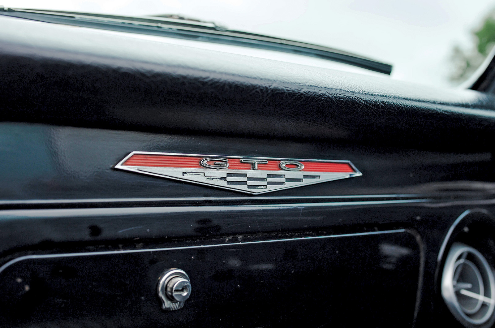 Classic & Sports Car – Pontiac GTO at 60: American hustle