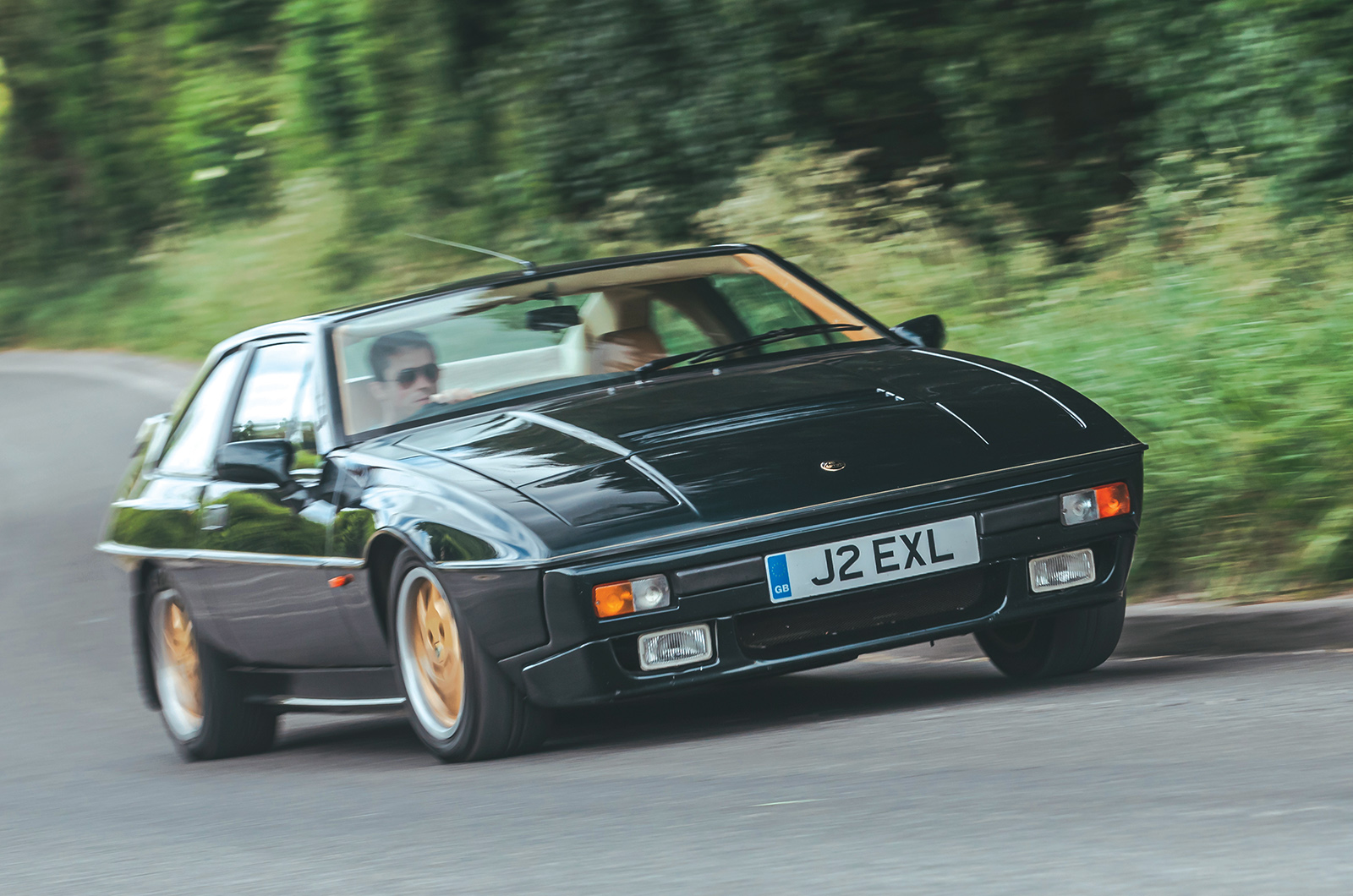 Classic & Sports Car – Buyer’s guide: Renault GTA/Alpine A610