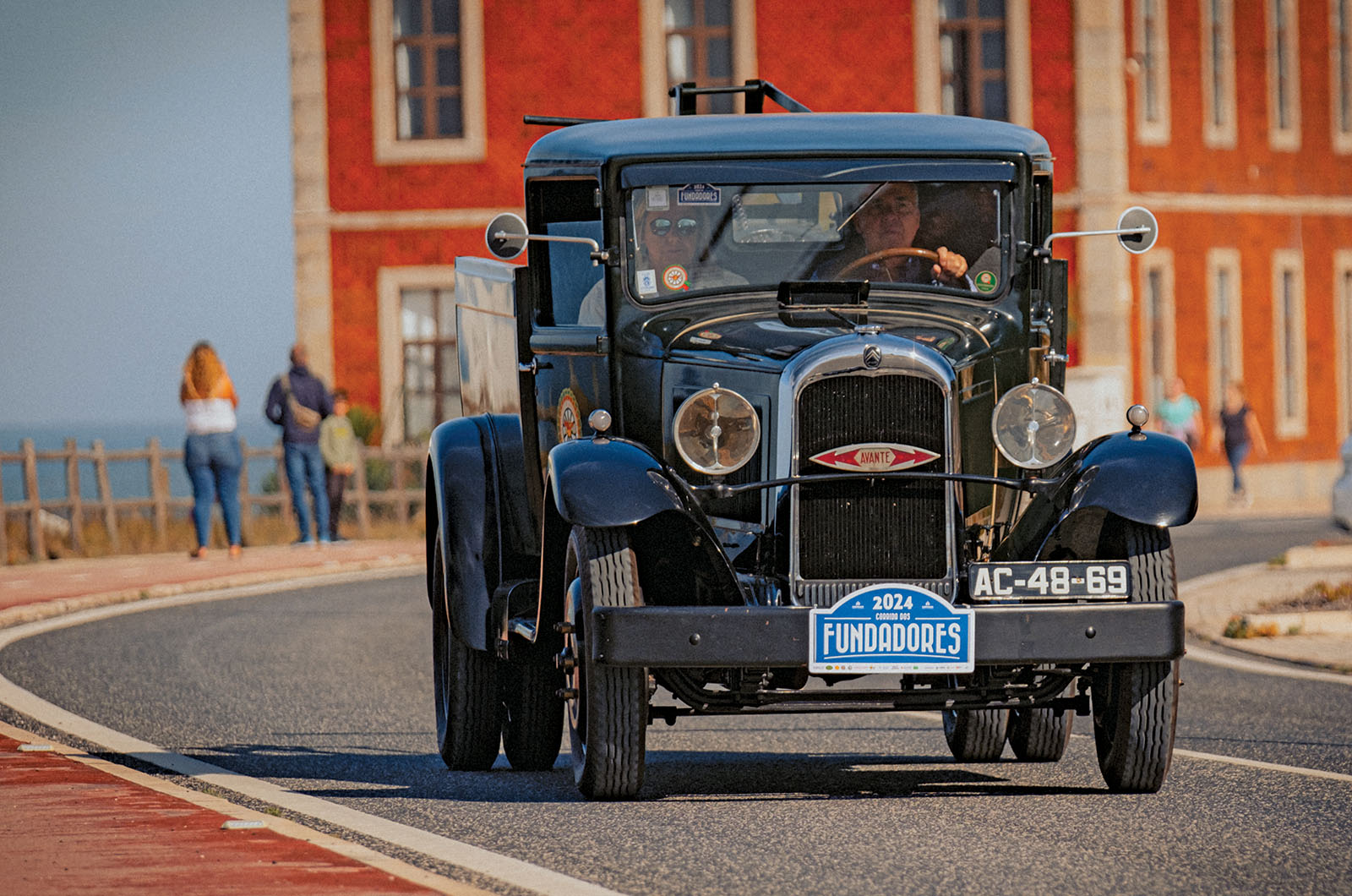 Classic & Sports Car – Bugatti Type 40 on the Corrida dos Fundadores: pioneer spirit