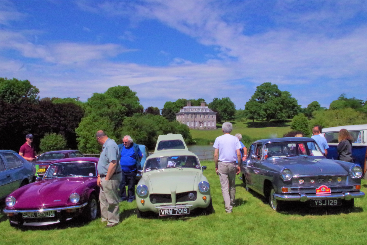 Classic & Sports Car – Saltram Rotary Classic Car Show