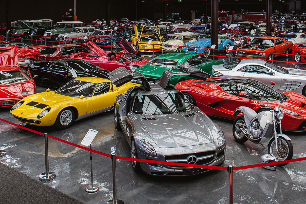 Classic & Sports Car – Entire Australian museum collection for sale next Sunday