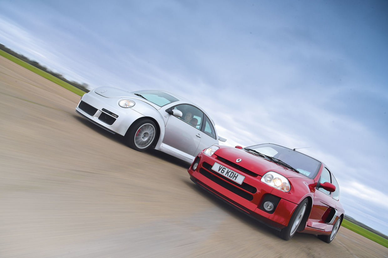 Unhinged hatches: Volkswagen Beetle RSI vs Renault Clio V6
